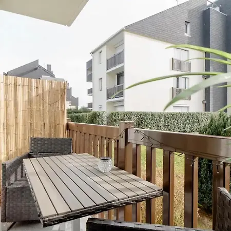 La Petite Oasis- Ideal Couple - Calme - Balcon Sud - Lumineux - 10min Du Centre & - Proche Centre Juno - Wifi Courseulles-sur-Mer